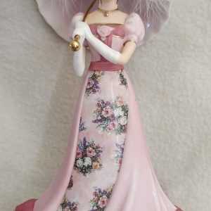 lena liu "stroll in the park" bell figurine 2004