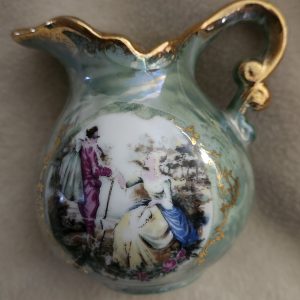 green lustre creamer